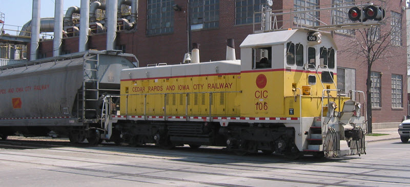 Modern photo of CRANDIC train
