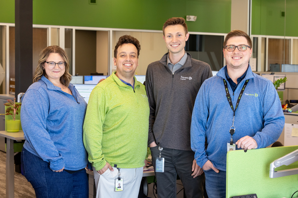 Travero Logistics freight brokerage team. Locations in Iowa and Wisconsin. Nation-wide freight brokerage.