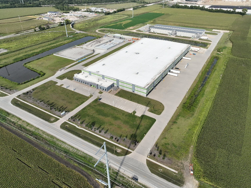 drone shot of Logistics Park Cedar Rapids